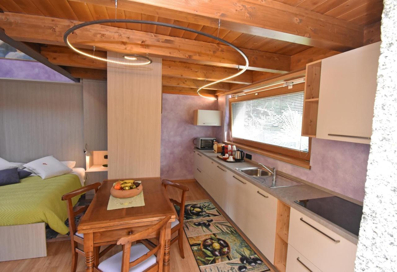 Albergo Ristorante Conca Azzurra Colico Buitenkant foto